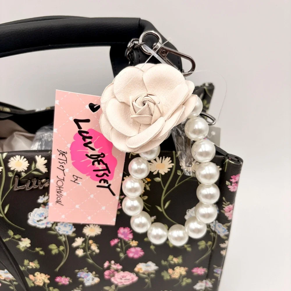 Luv Betsey by Betsey Johnson LBZION Black Floral‎ Satchel Crossbody Bag  NEW